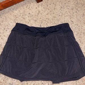 Black Lululemon Pace Rival Skirt Size 8 Regular